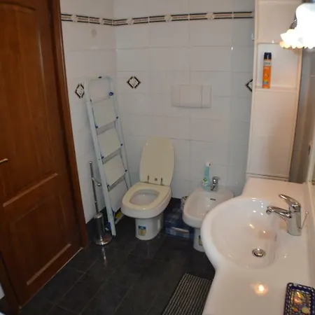Casa Claudia Apartment *